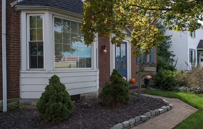 6 Murphy Rd — Photo 2