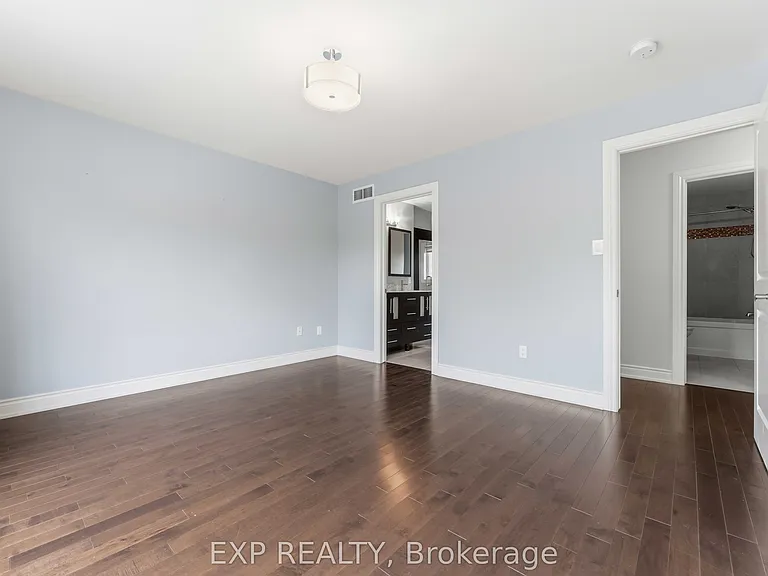 979 Admiral Ave — Photo 14