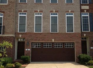 8 Middlebury Ct, Gaithersburg, MD 20878