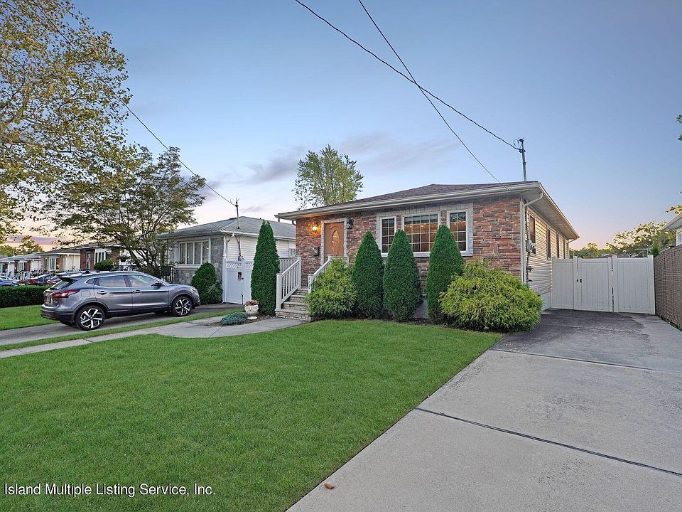 168 Woods Of Arden Rd, Staten Island, NY 10312 Zillow