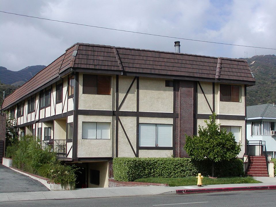 1st image of 3218 Honolulu Ave APT 6