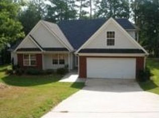 557 Cotton Creek Ln, Winder, GA 30680
