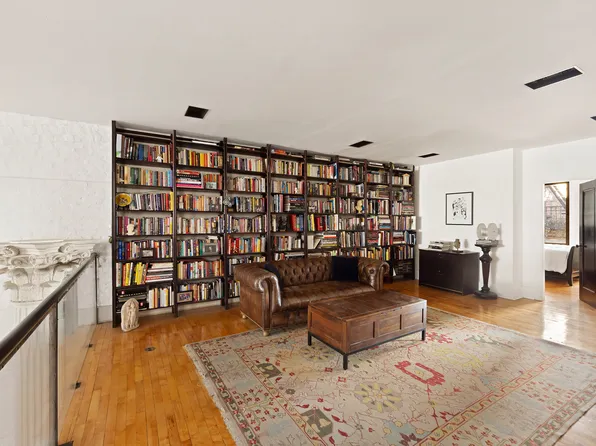 131 West 24th Street image 6 of 14