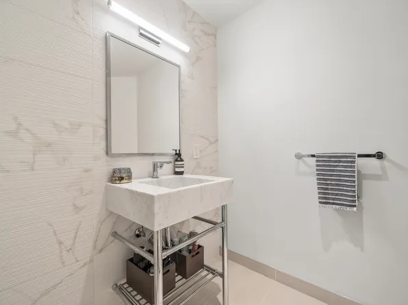 1000 Maxwell Lane image 22 of 45