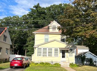 30 Oakwood St, East Hartford, CT 06108