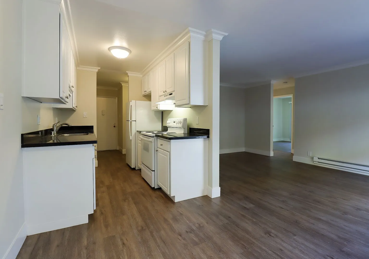 4747 Atherton Ave — Photo 4