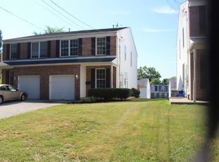 274 Osborn St, Philadelphia, PA 19128