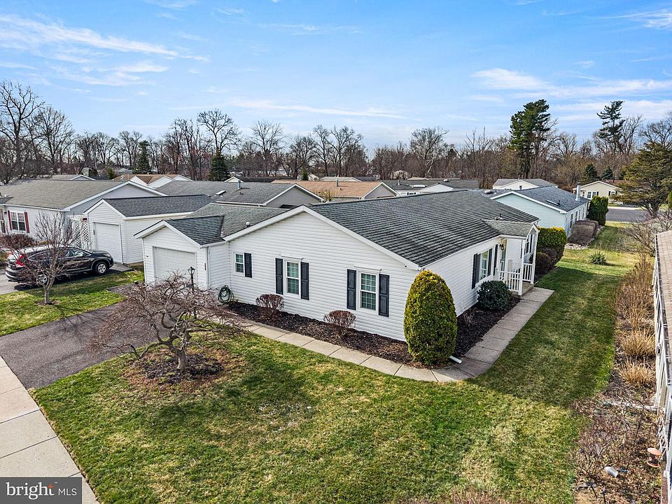 1st image of 350 Farm Ln