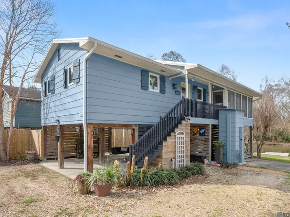 18570 Manchac Point Rd, Gonzales, LA 70769