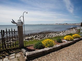 3 Great Boars Head Ave, Hampton, NH 03842