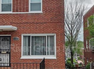 5561 Chillum Pl NE, Washington, DC 20011