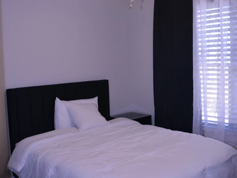 Shelborne Dr — Photo 10