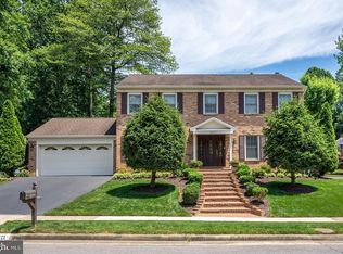 5611 Kemp Ln, Burke, VA