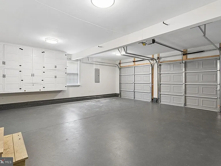 127 Bell Ave — Photo 29