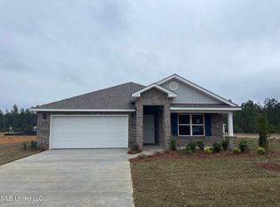 18526 Oak Bay Dr, Biloxi, MS 39532