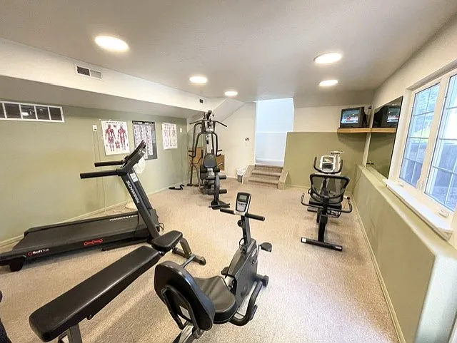 4141 Outlook Blvd #E — Photo 23