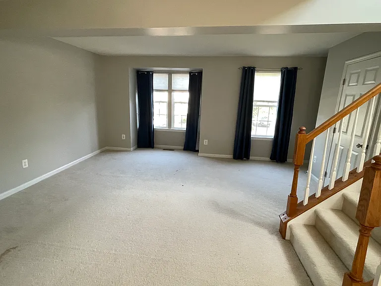 7835 Red Hawk Ct — Photo 4