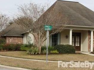 306 Cornish Pl, Youngsville, LA 70592
