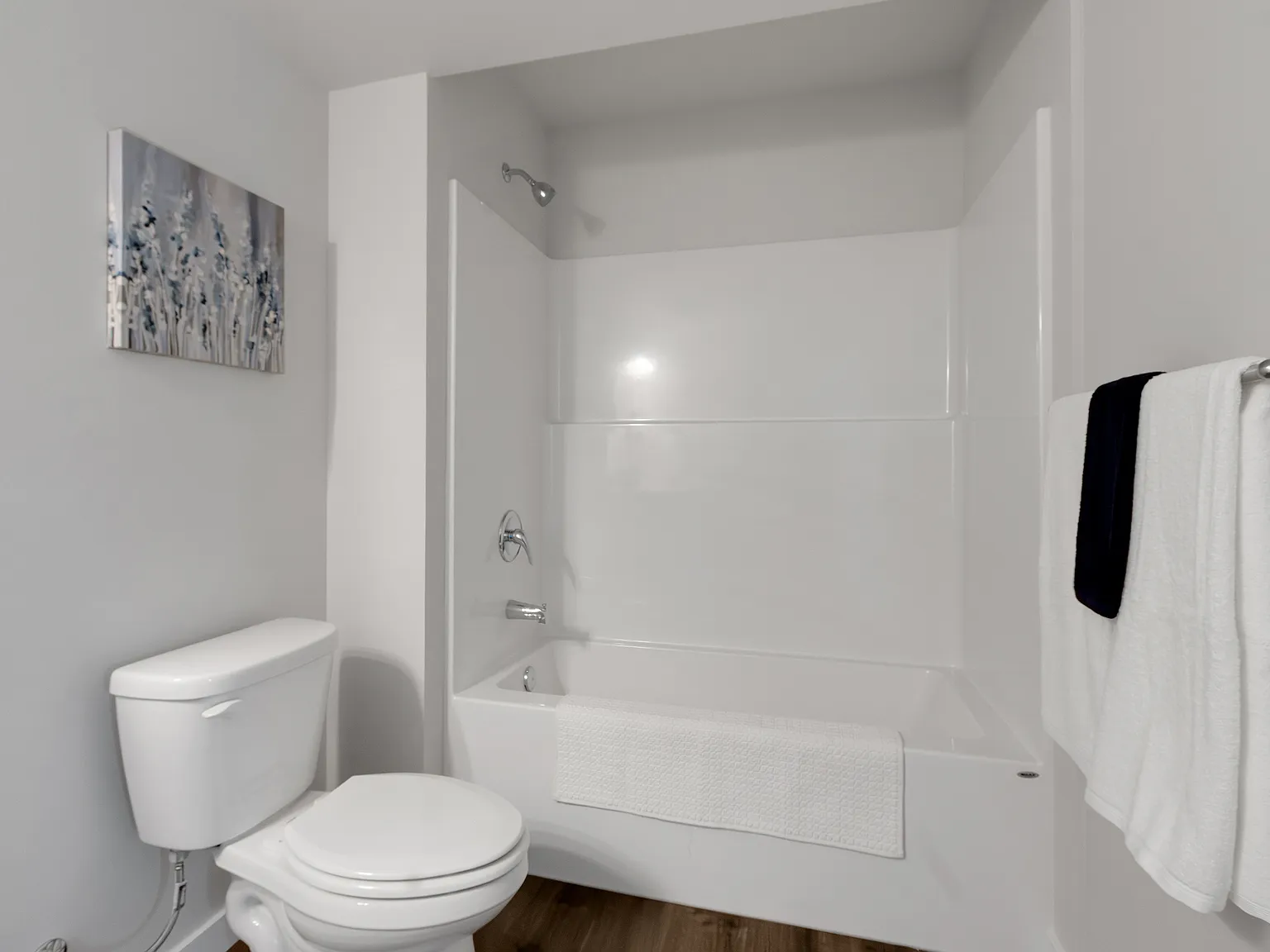 1 bed, 602 sqft, $1,800 — Photo 2