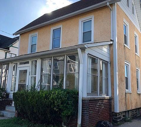 2nd image of 20 Prospect Ave #2S