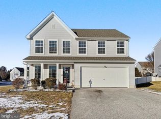 10 Coriander Ln, Manchester, PA 17345