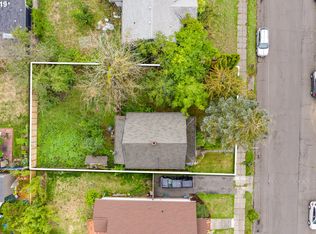 1018 NE Dean St, Portland, OR 97211