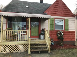 1967 Chestnut St, Dearborn, MI 48124