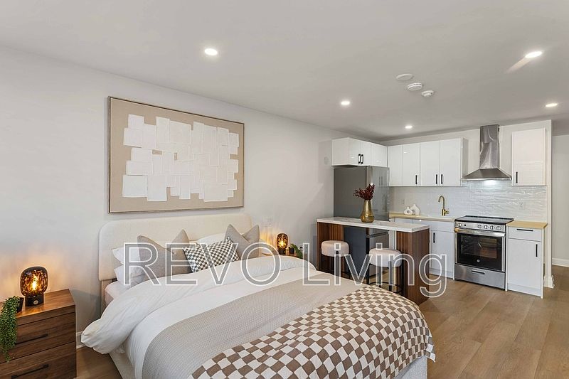 1st image of 7800 Lundys Ln Unit 229