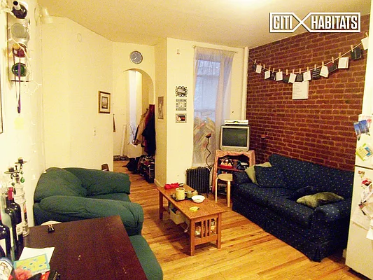 Rented by Citi Habitats | media 12