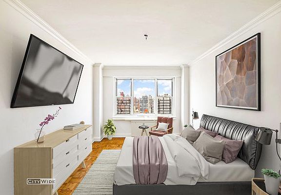 3rd image of 215 E 68th St APT 32C