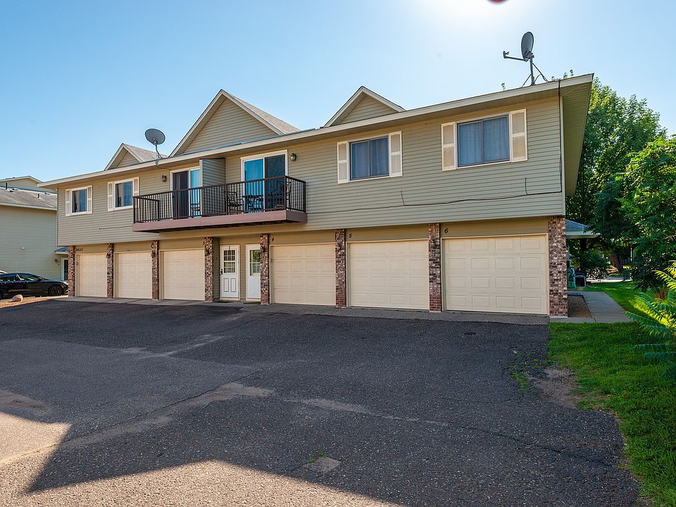 1st image of 2033 N Park Dr APT 6
