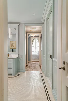 Sold by Modlin Group | media 16