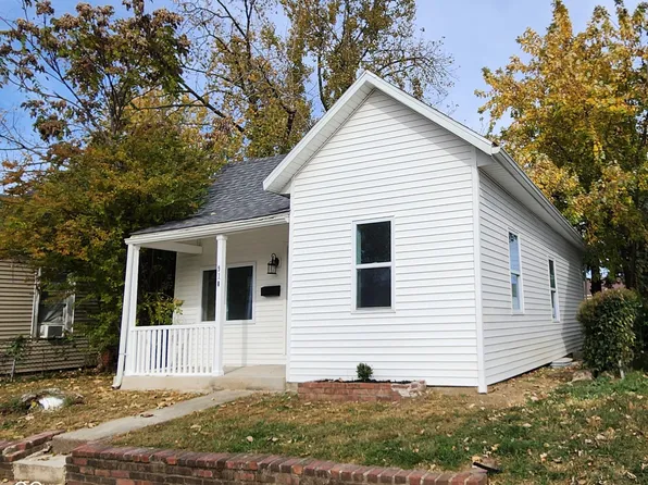 910 Tuttle Ave, Crawfordsville, IN 47933