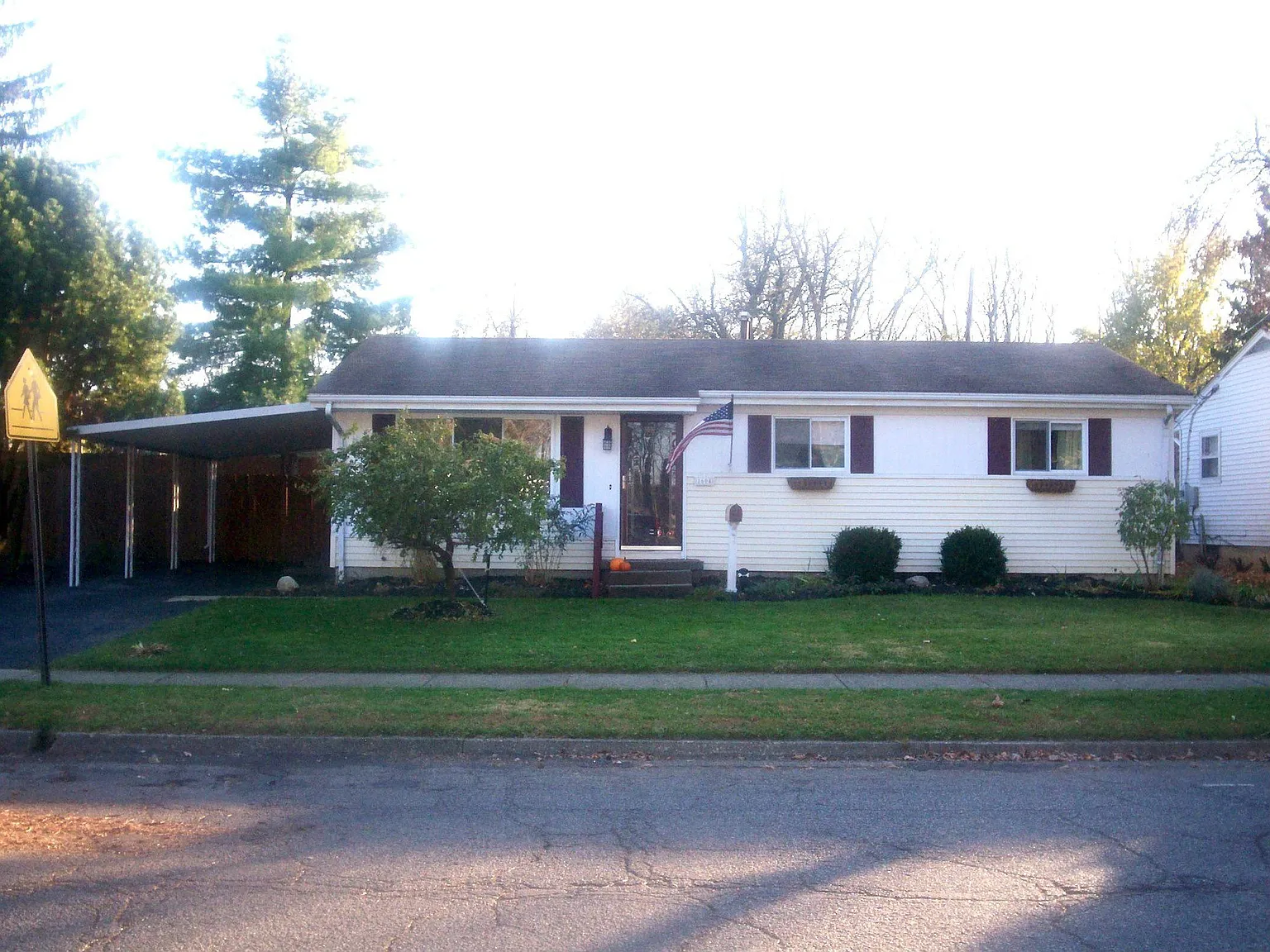 1604 W Mulberry St photo 1