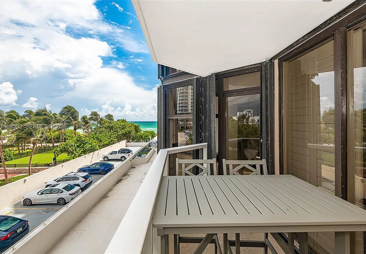 Mar Del Plata Condo — Photo 1