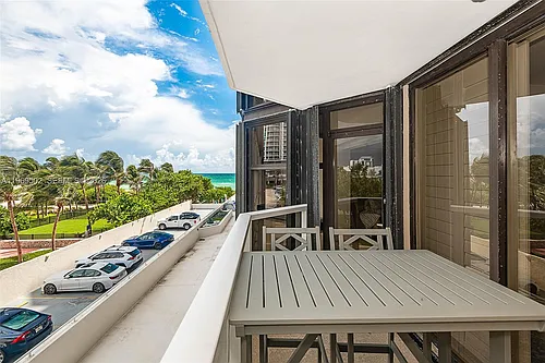 6423 Collins Ave #309 Photo 1