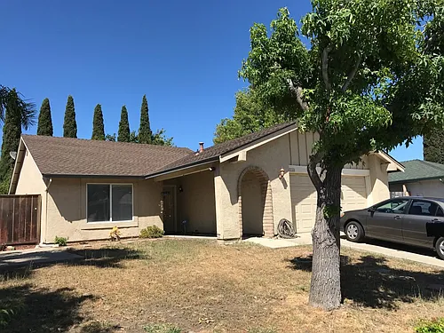 187 Clipper Dr Photo 1