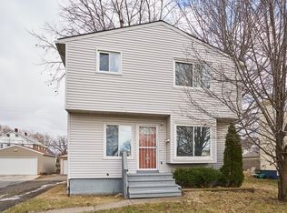 1077 E 168th St, Cleveland, OH