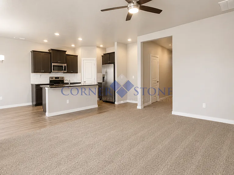 4676 W Silver Riv — Photo 12