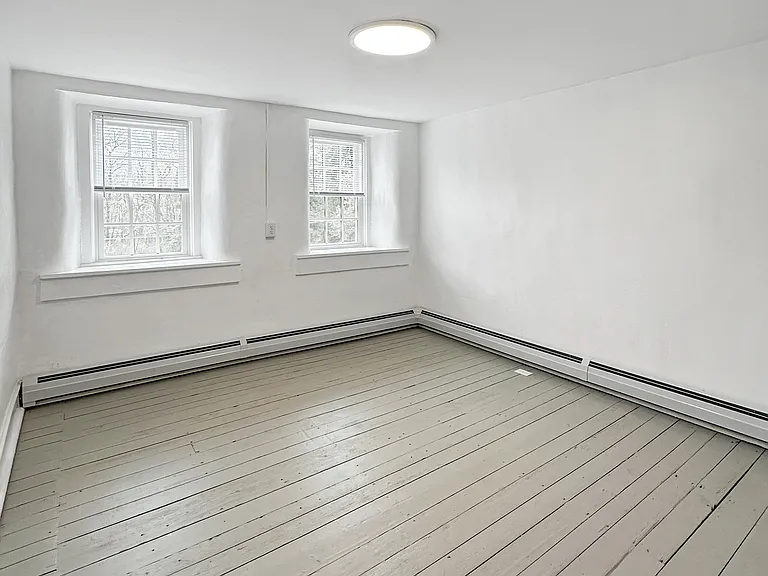 171 Engle Ln — Photo 10