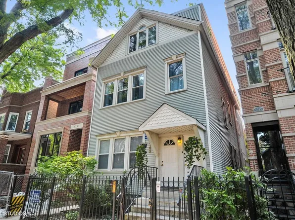 1743 W Roscoe St #1399783, Chicago, IL 60657