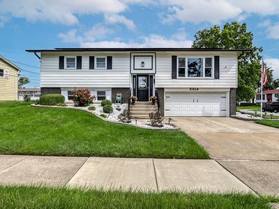 5814 Essex Rd, Oak Forest, IL, 60452