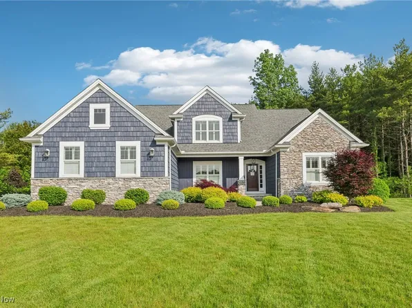 4082 Deer Lake Dr, Medina, OH 44256