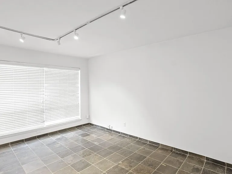3602 Garrott St #16 — Photo 13