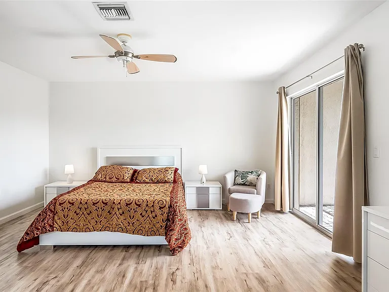512 S Ocean Blvd — Photo 28
