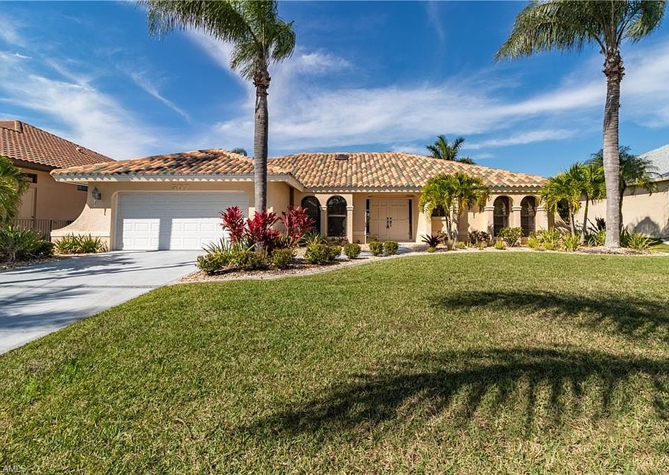 1st image of 507 SW 53rd Ter