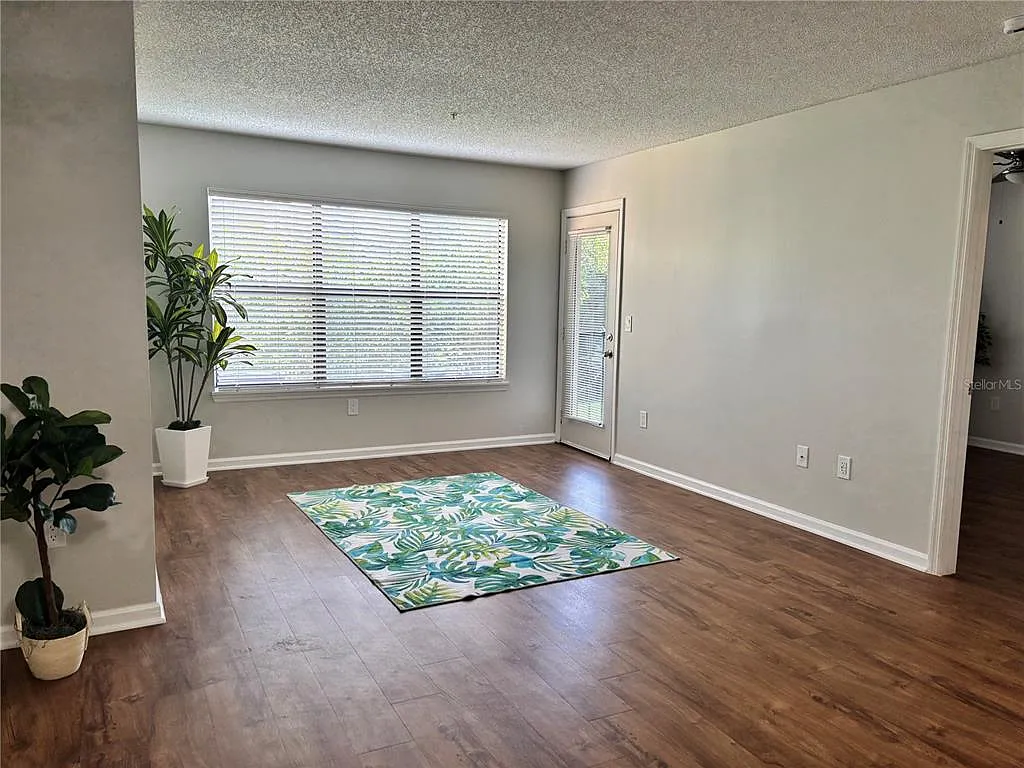 1 bed, 1.0 bath, 665 sqft, $1,450 — Photo 2