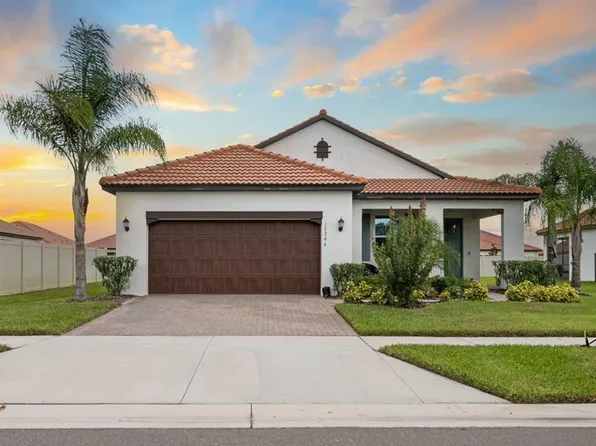 17206 Star Banks St, Wimauma, FL 33598