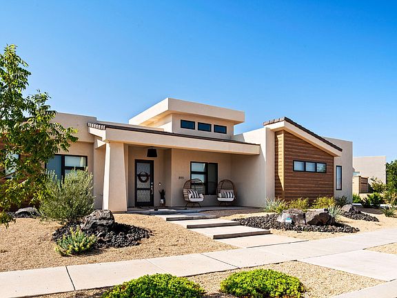 2nd image of 899 W Bronze Plateau Dr #10
