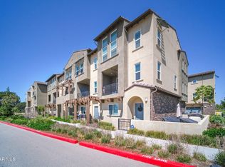 381 Rendar Ln, Camarillo, CA 93012